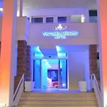 Victoria & 酒店 4*