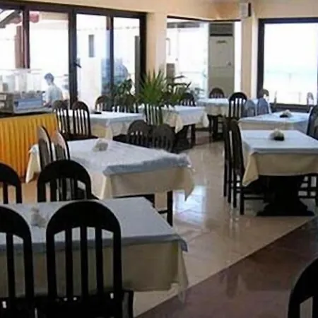 Hotel Victoria & 4*