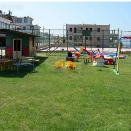 Ξενοδοχείο Victoria &