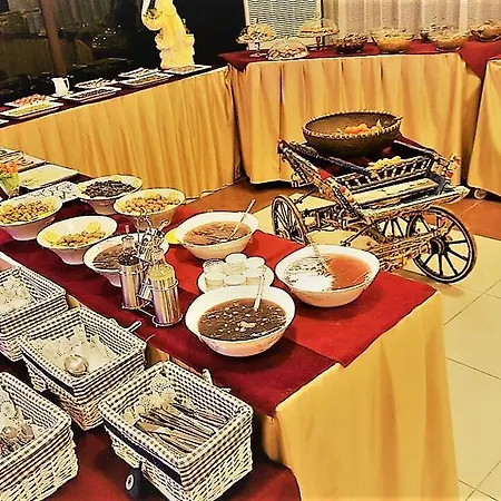 Victoria & Ξενοδοχείο