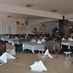 Hotel Victoria &