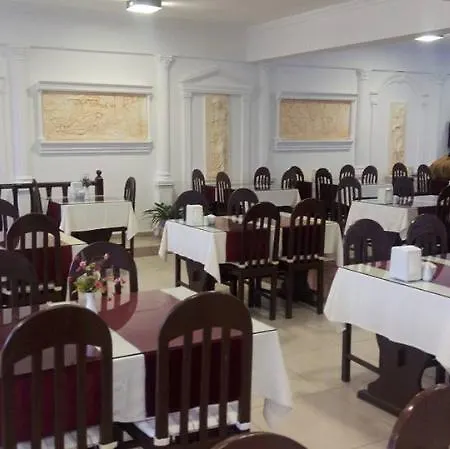 Victoria & Hotell 4*